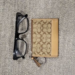 Coach card holder with keychain